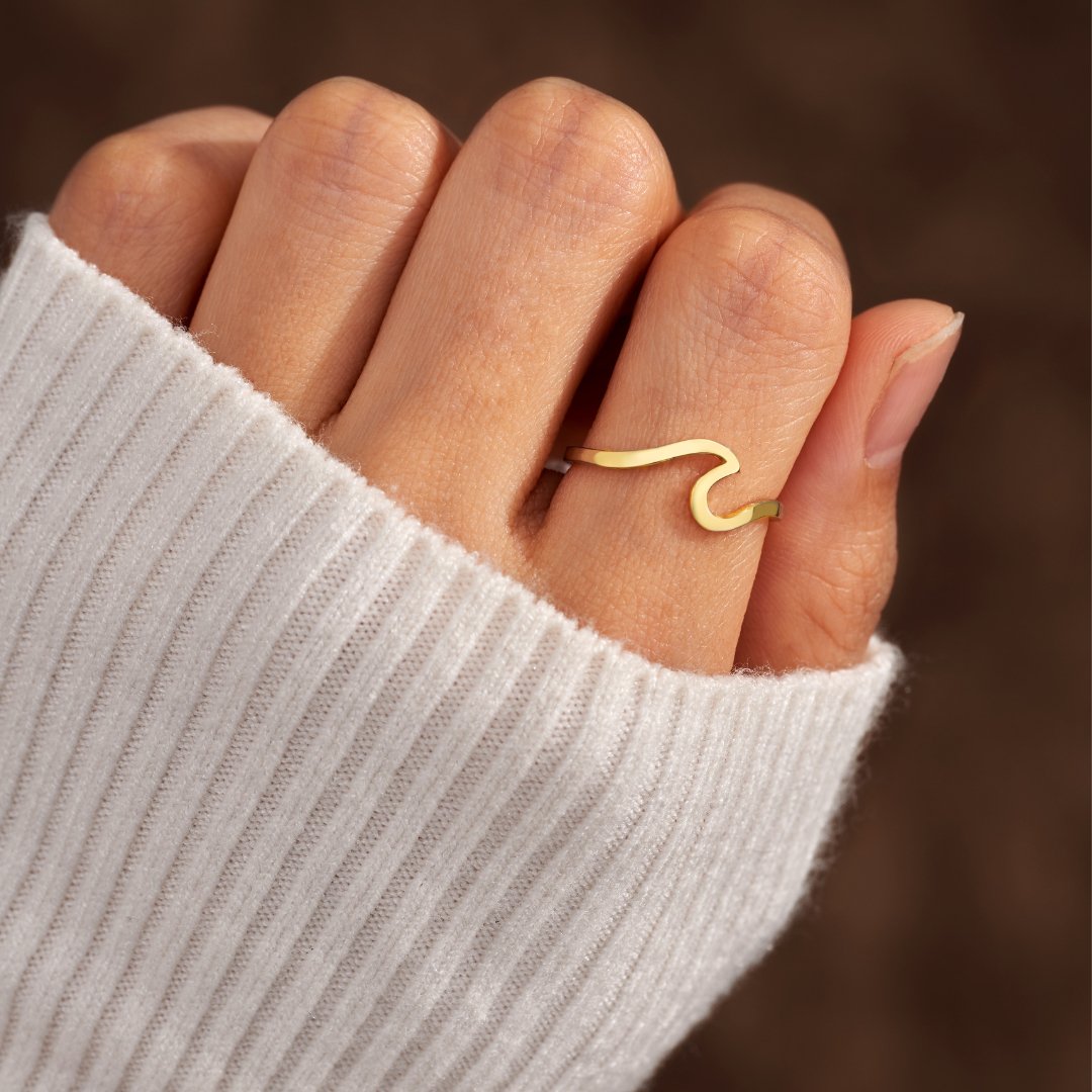 Gold Wave Ring - TrenLit