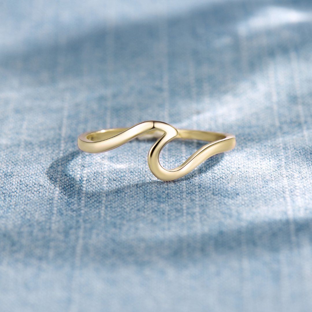 Gold Wave Ring - TrenLit