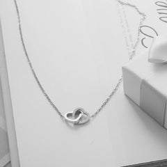 Hearts Connect Necklace™ in Silver - TrenLit