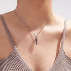 Hug Necklace - TrenLit